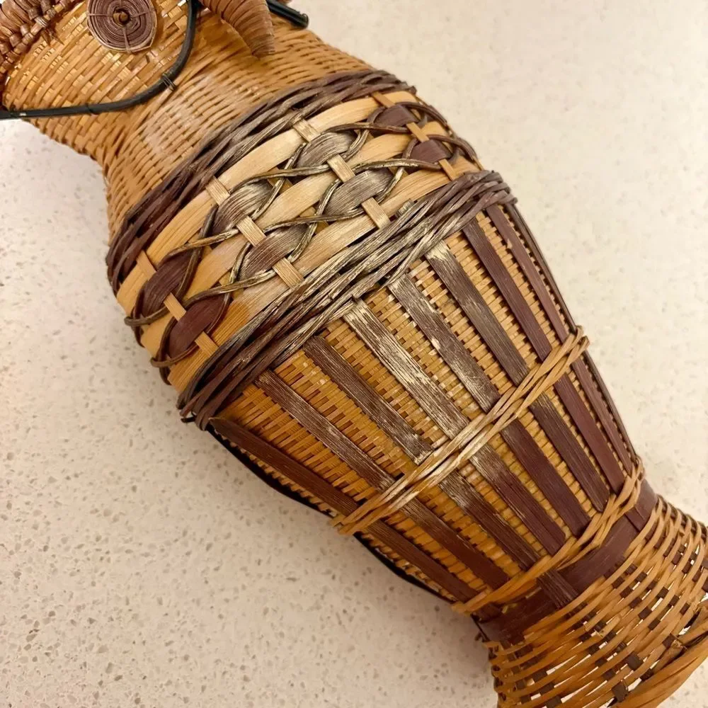Vintage Owl Wicker Basket I1